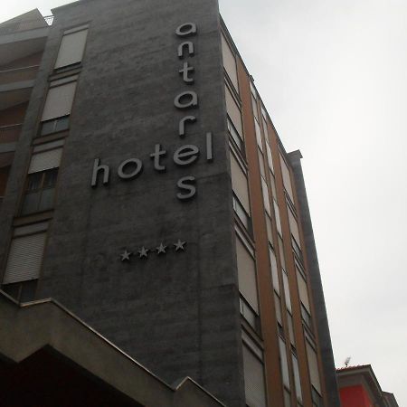 Hotel Antares Arona Dış mekan fotoğraf